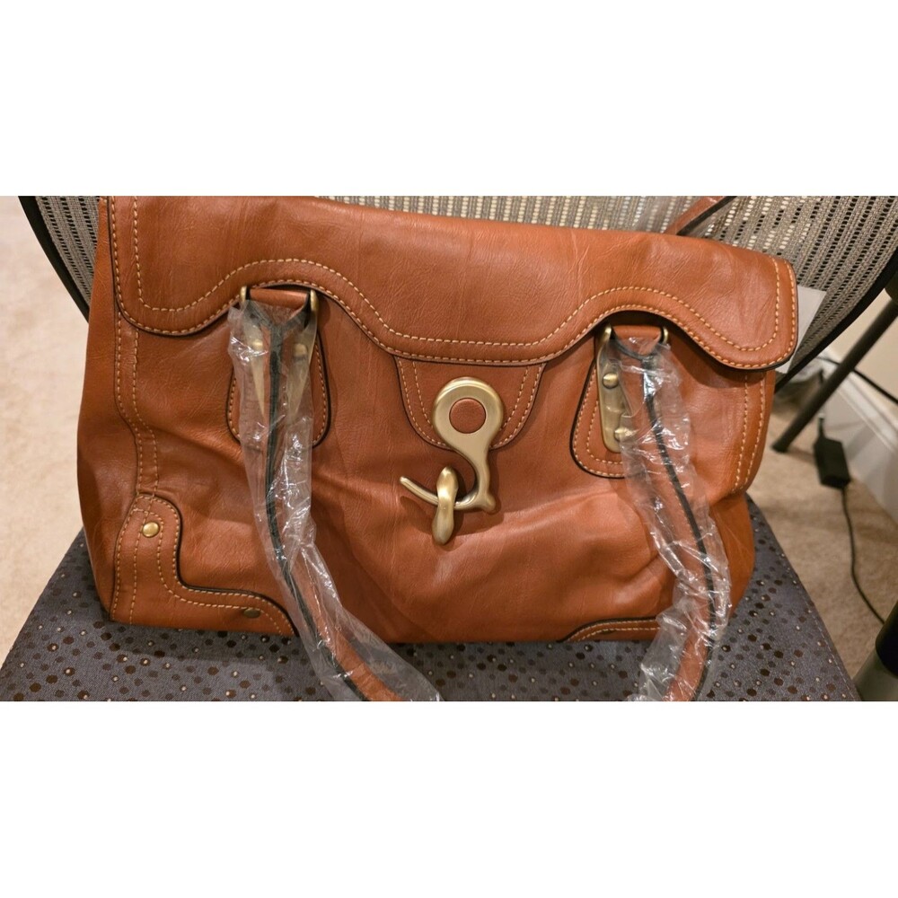 Toscana Italian Light Brown Faux Leather Shoulder w Goldtone Accents Handbag New